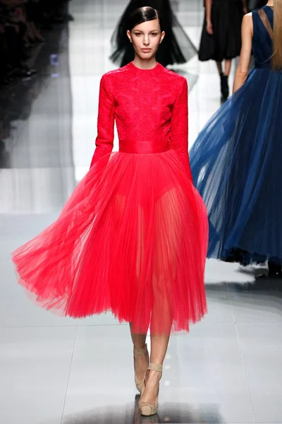 Look 54